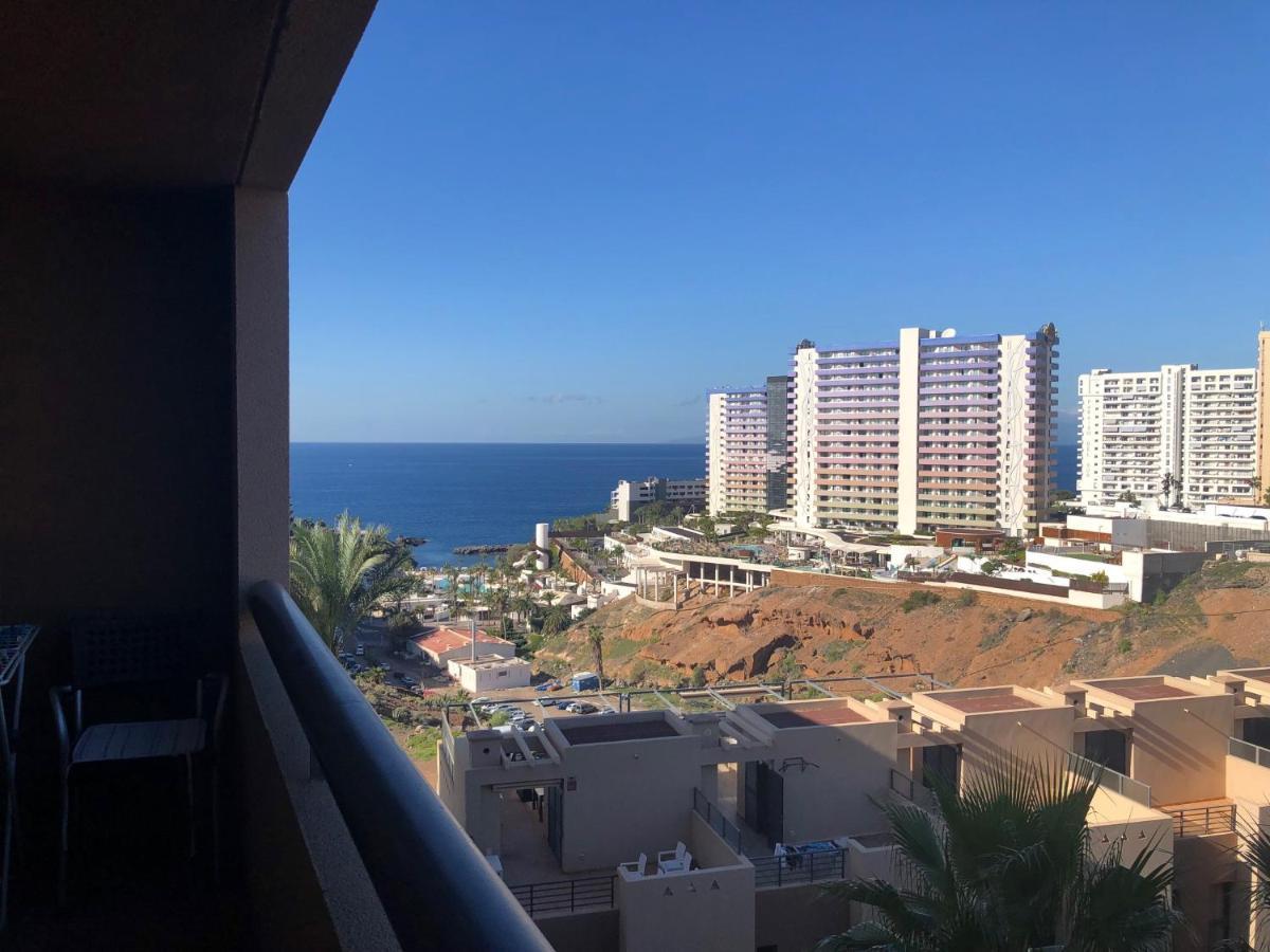 2 Bedroom With Parking, Wifi, Views & Heated Pool 帕莱索海滩 外观 照片