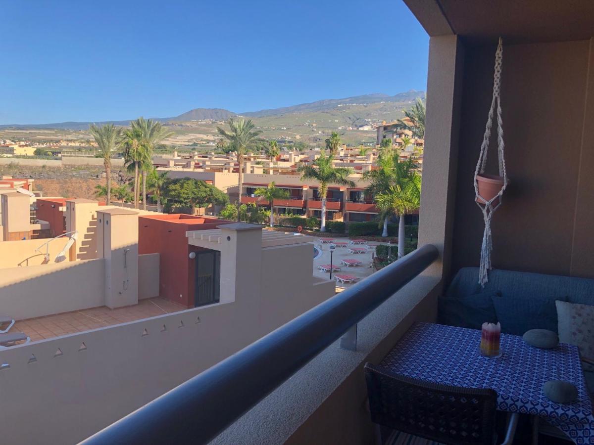 2 Bedroom With Parking, Wifi, Views & Heated Pool 帕莱索海滩 外观 照片