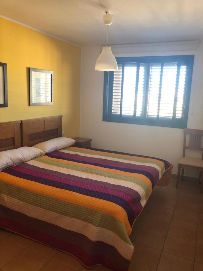2 Bedroom With Parking, Wifi, Views & Heated Pool 帕莱索海滩 外观 照片